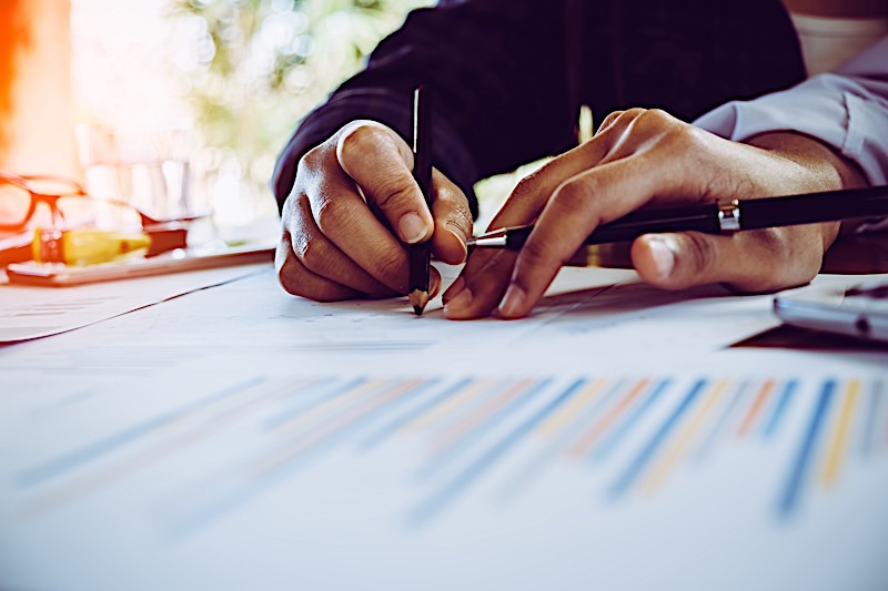 Wholesaling real estate