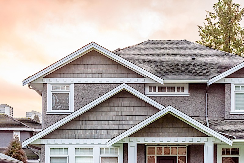 Summer real estate season